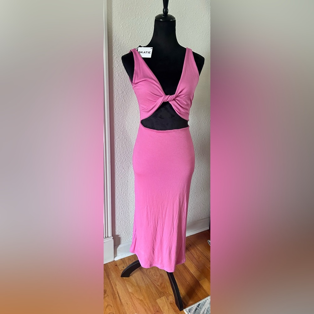Skatie Amelia Ribbed Dress in Barbie pink